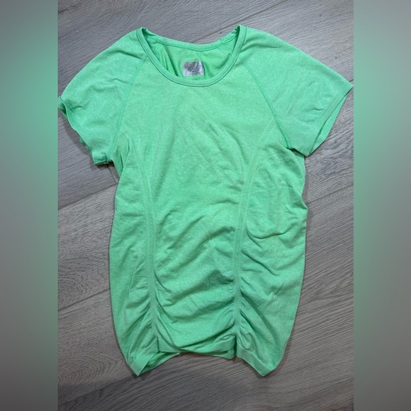 Athleta Tops - Women’s Athleta neon fast track ruched tee medium neon green stretchy sporty